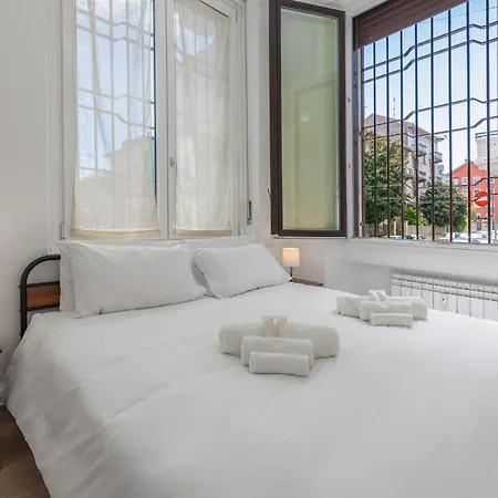 Apartament Near To Direct Metro To Duomo And Station - Quiet *